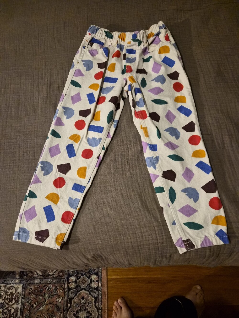 Kids White Geometric Print Casual Pants